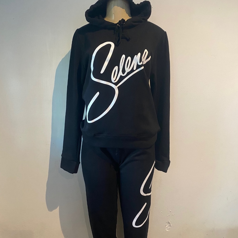 Women Selena Black Hoodie and Pants 2-piece Set